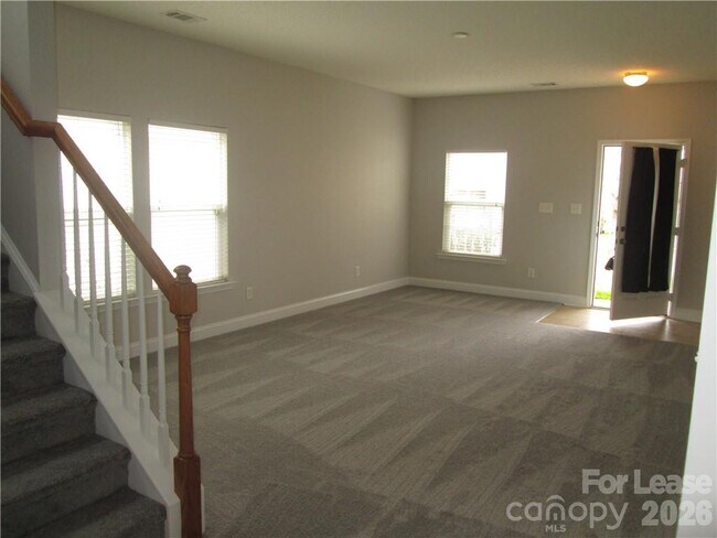 Building Photo - 12623 Cumberland Cove Dr