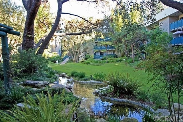 Building Photo - 576 N Bellflower Blvd