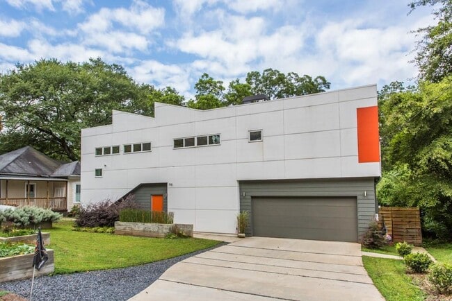 Building Photo - 198 Mayson Ave NE