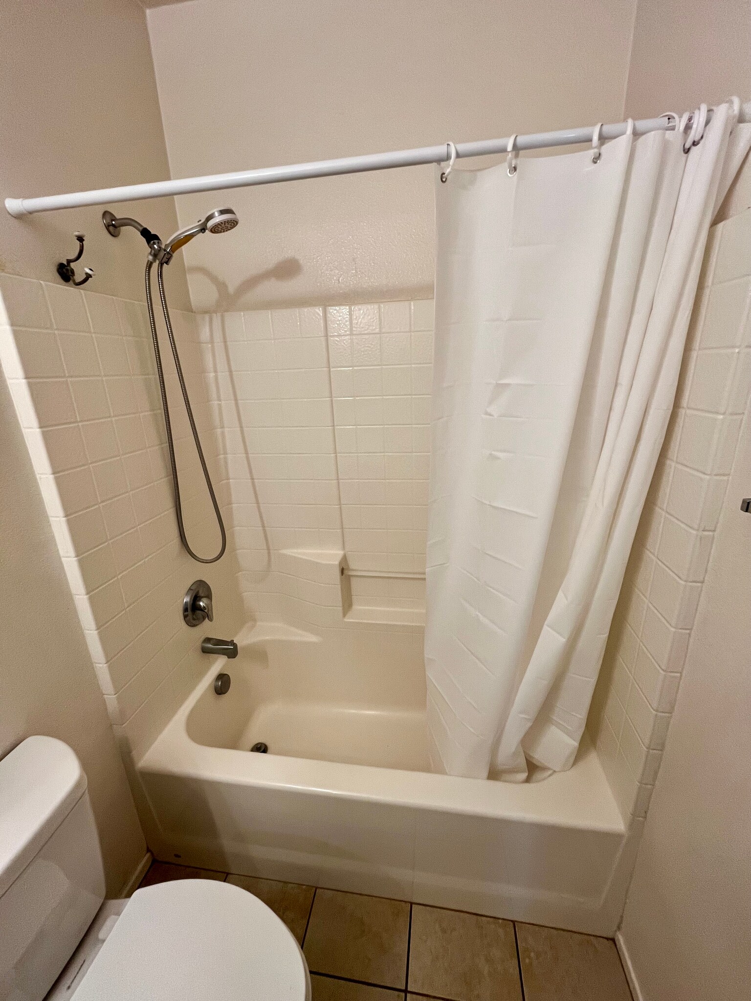 Building Photo - 1559 Park Meadows Dr