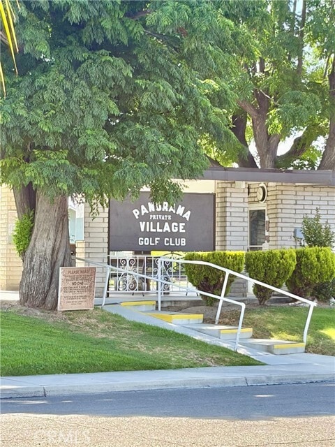 Building Photo - 1521 W Westmont Ave