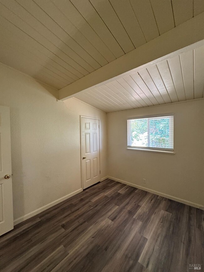 Building Photo - 313 Corkwood St