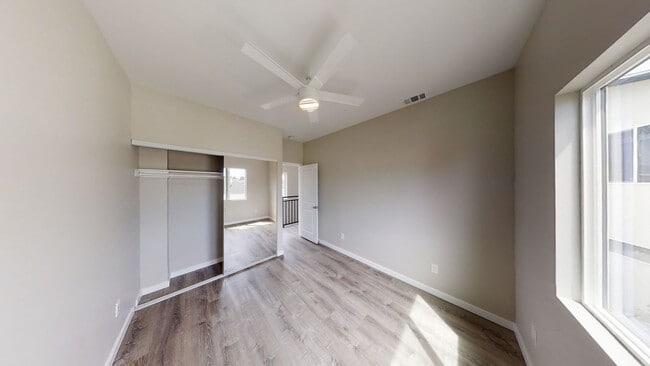 Building Photo - 4BD/2BA on Tipton  (Lease out, pending sig...