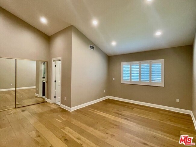 Building Photo - 1080 Finrod Ct