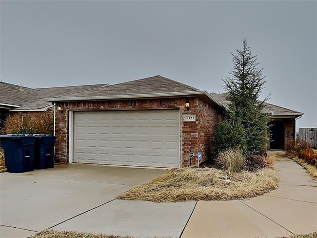 Primary Photo - 9121 SW 56th St