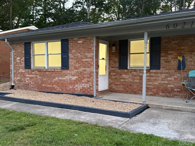 Building Photo - 6021 Camellia Dr
