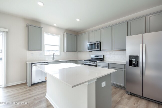 Building Photo - 16909 Aiken Rdg Cir