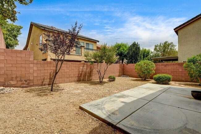 Building Photo - BEAUTIFUL GATED 2 Story, 3 Bedroom Home in...