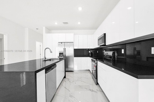 Building Photo - 22431 SW 125th Ave