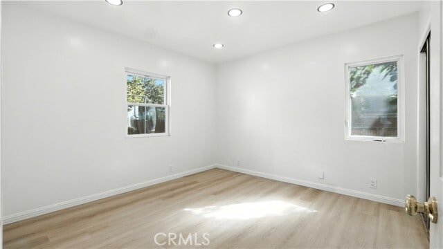 Building Photo - 300 W Tujunga Ave