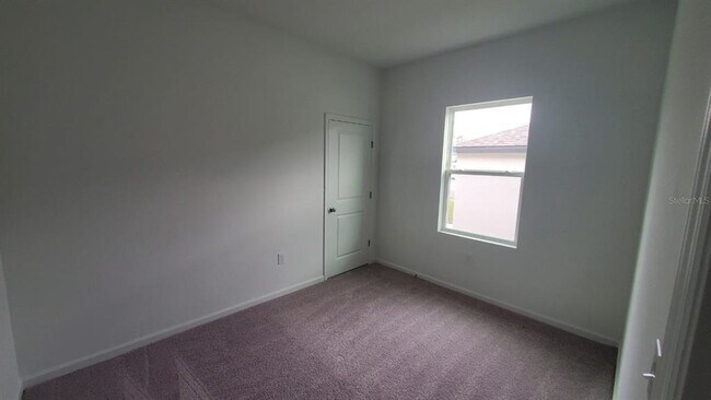 Building Photo - 2685 Buttercup Ave