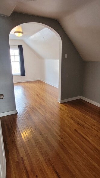 Second bedroom - 22 N 9th Ave