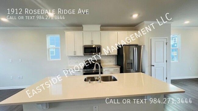 Building Photo - Wake forest gem, BRAND NEW Townhouse!! END...