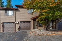 Building Photo - 3 BR / 2.5BA Townhouse Condo – Woodside Co...