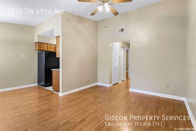 Building Photo - 6910 SW 45th Ave