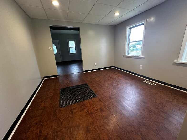 Building Photo - 7315 Windsor Mill Rd