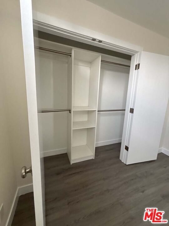 Building Photo - 915 Broadway St