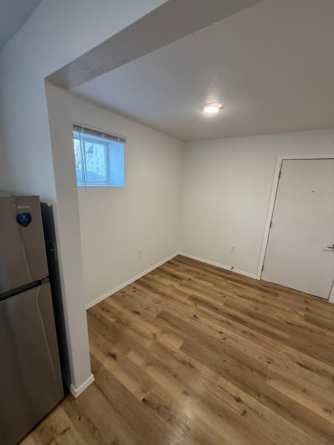 Building Photo - Seward Apartments