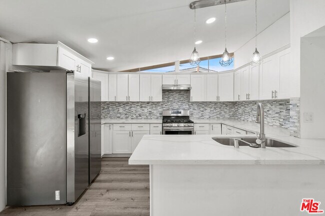 Building Photo - 8153 Tunney Ave