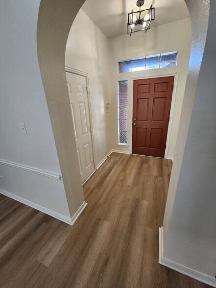 Building Photo - 13778 Sablesprings Ln