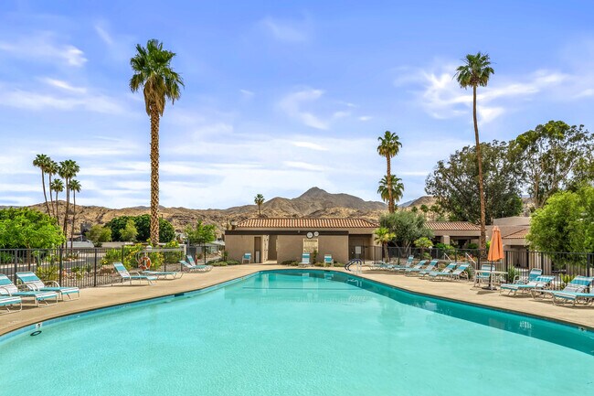 Building Photo - 117 Aliso Dr