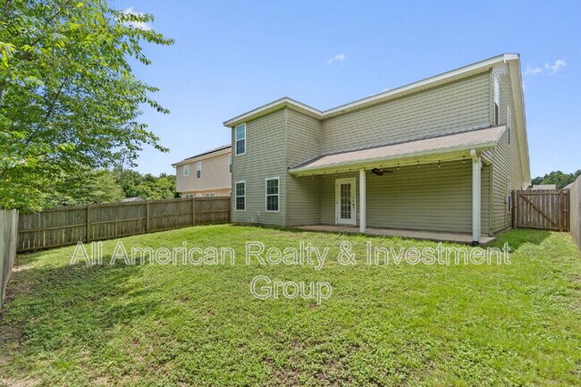 Building Photo - 426 Eisenhower Dr