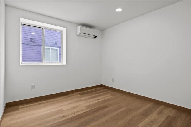 Building Photo - 1-66 Beach 98th St