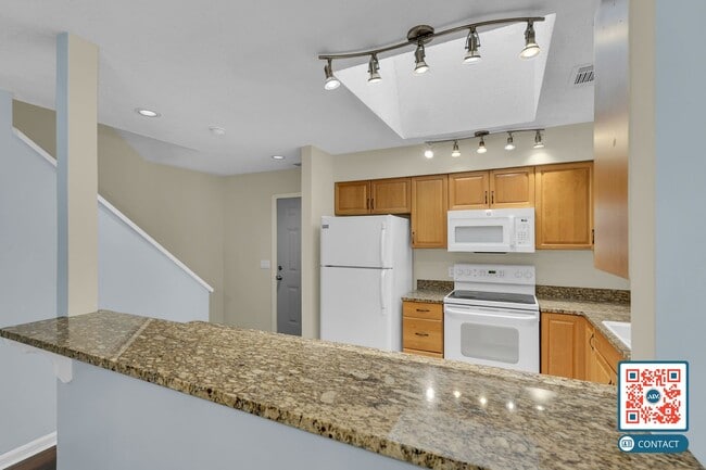 Building Photo - Updated Home in The Gatherings: A Hilton H...