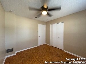 Building Photo - 4543 Cambray Dr