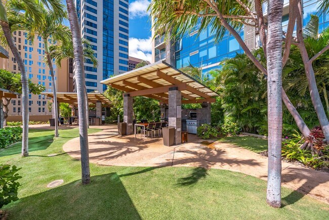 Building Photo - 2 BEDROOM CONDO UNIT IN CONVENIENT DOWNTOWN HONOLULU - CAPITOL PLACE