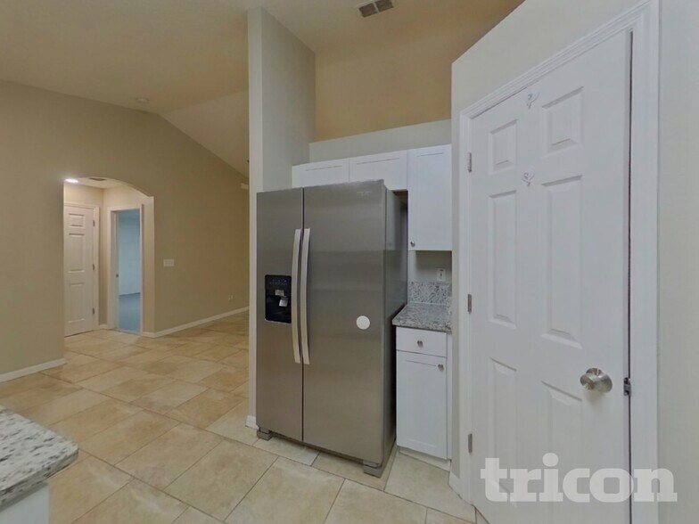 Building Photo - 744 Tranquility St