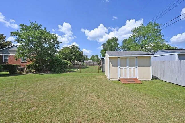 Building Photo - 8608 Linderwood Ln