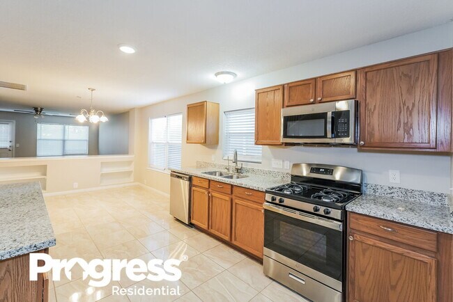 Building Photo - 17506 Hoover Gardens Dr