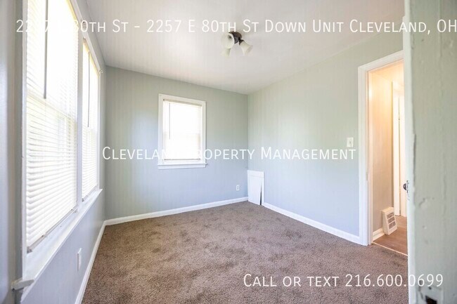 Building Photo - 2257 E 80th St