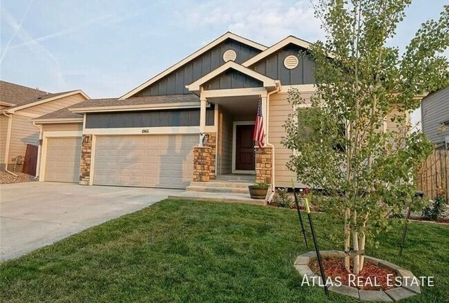 Building Photo - 10611 Cattle Baron Wy