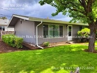 Building Photo - 700 NW Joy Ave
