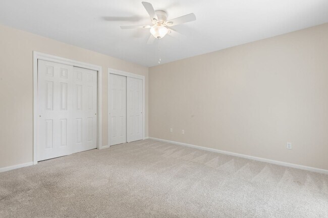 Building Photo - Gorgeous Home Ready for Move In