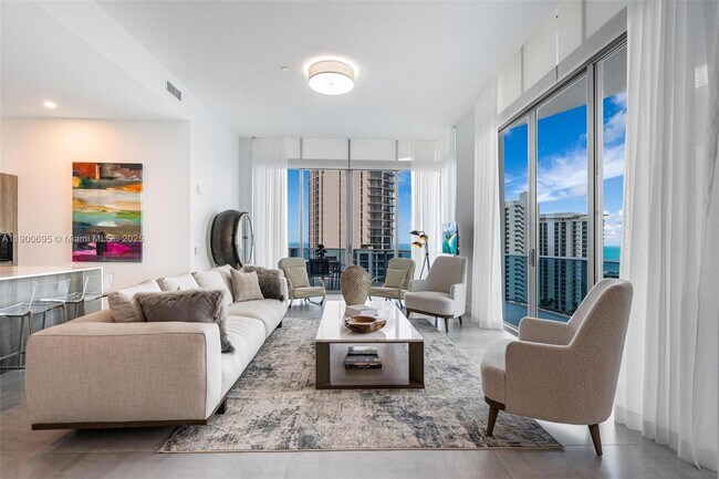 Building Photo - 17550 Collins Ave