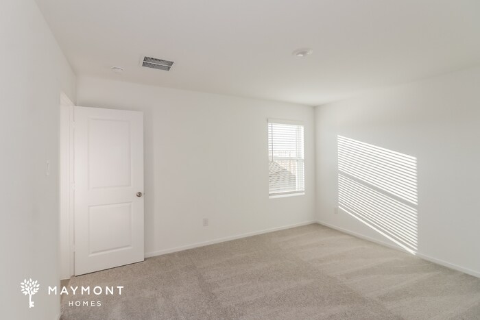 Building Photo - 3048 Majestic Sunrise Dr