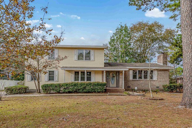 Building Photo - 917 9th Ave S