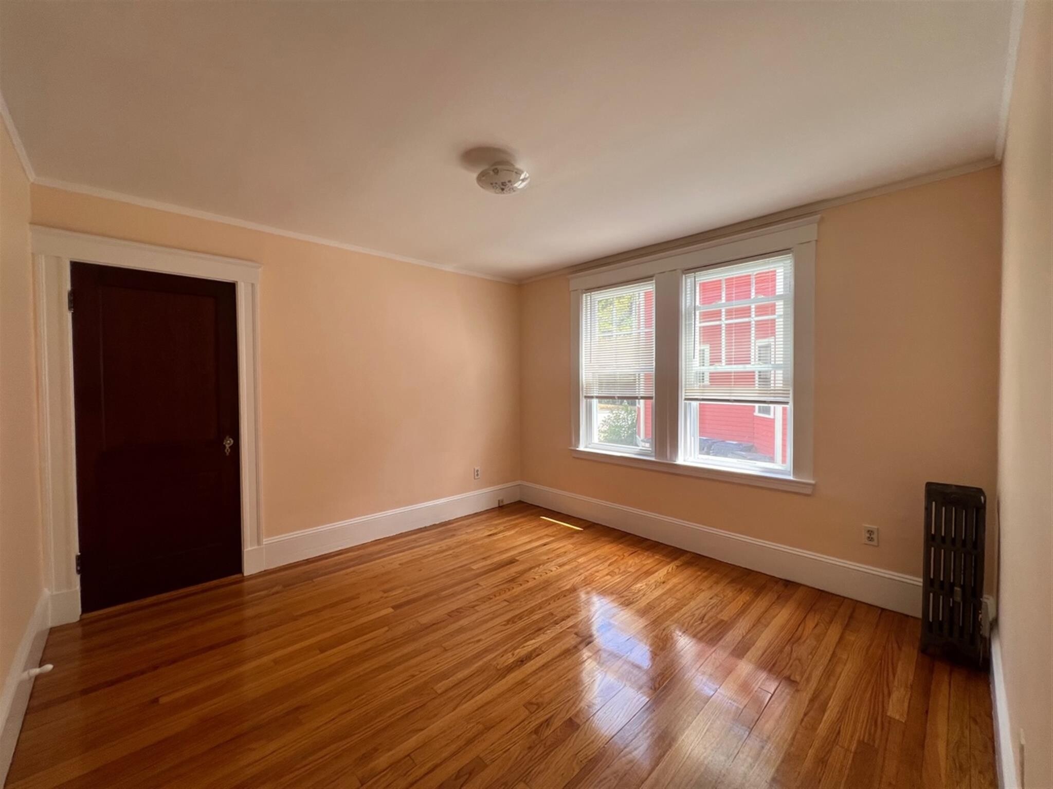 Building Photo - 638 Huron Ave