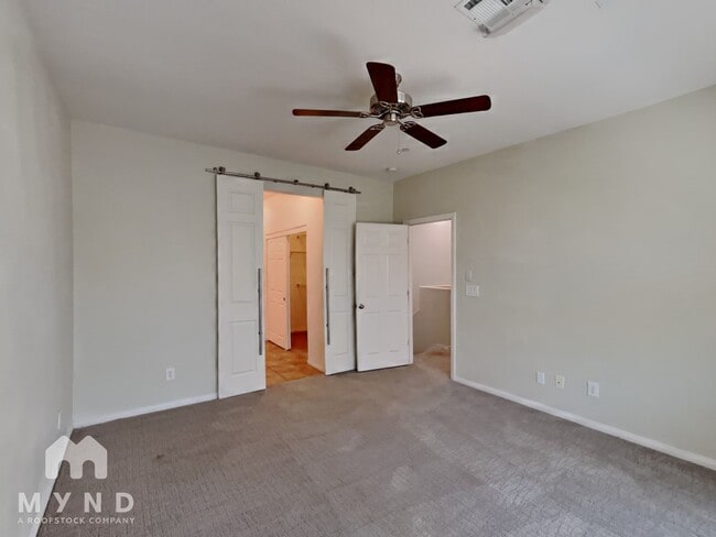 Building Photo - 8456 Insignia Ave