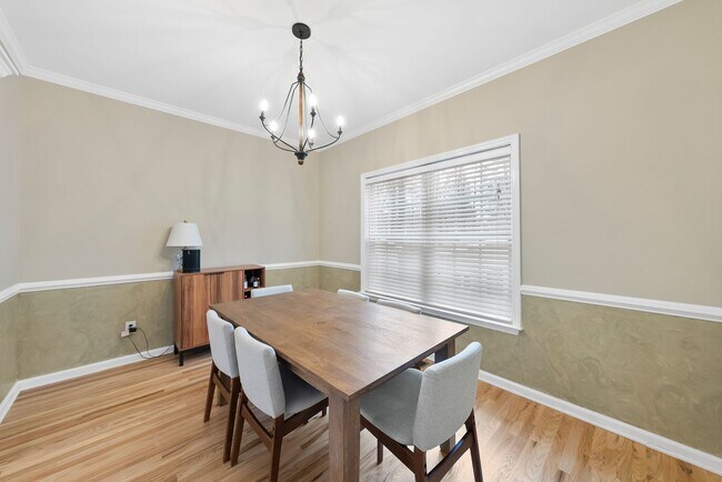 Building Photo - 9429 Shallcross Way