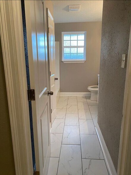 Building Photo - 6636 Foch Rd