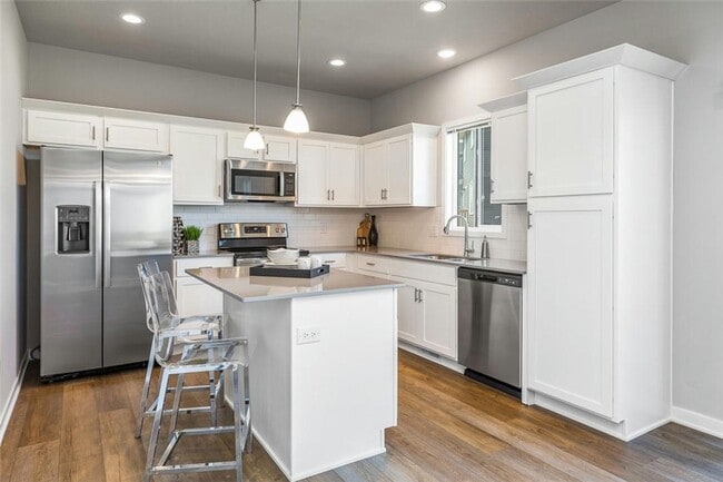 Building Photo - Charming 3 Bedroom Home in Urbandale