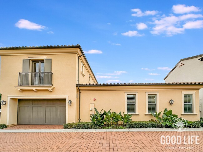 Building Photo - Stunning 3Bd/3.5Ba Home in Irvine w/Large Patio, Modern Design and 2 Master Suites!