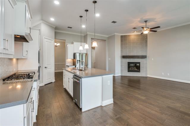 Building Photo - 8042 Acoma Ln