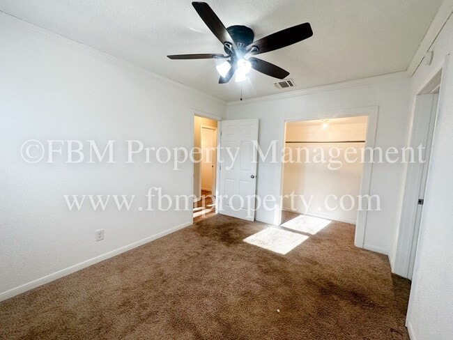Building Photo - 200 Dunlap St