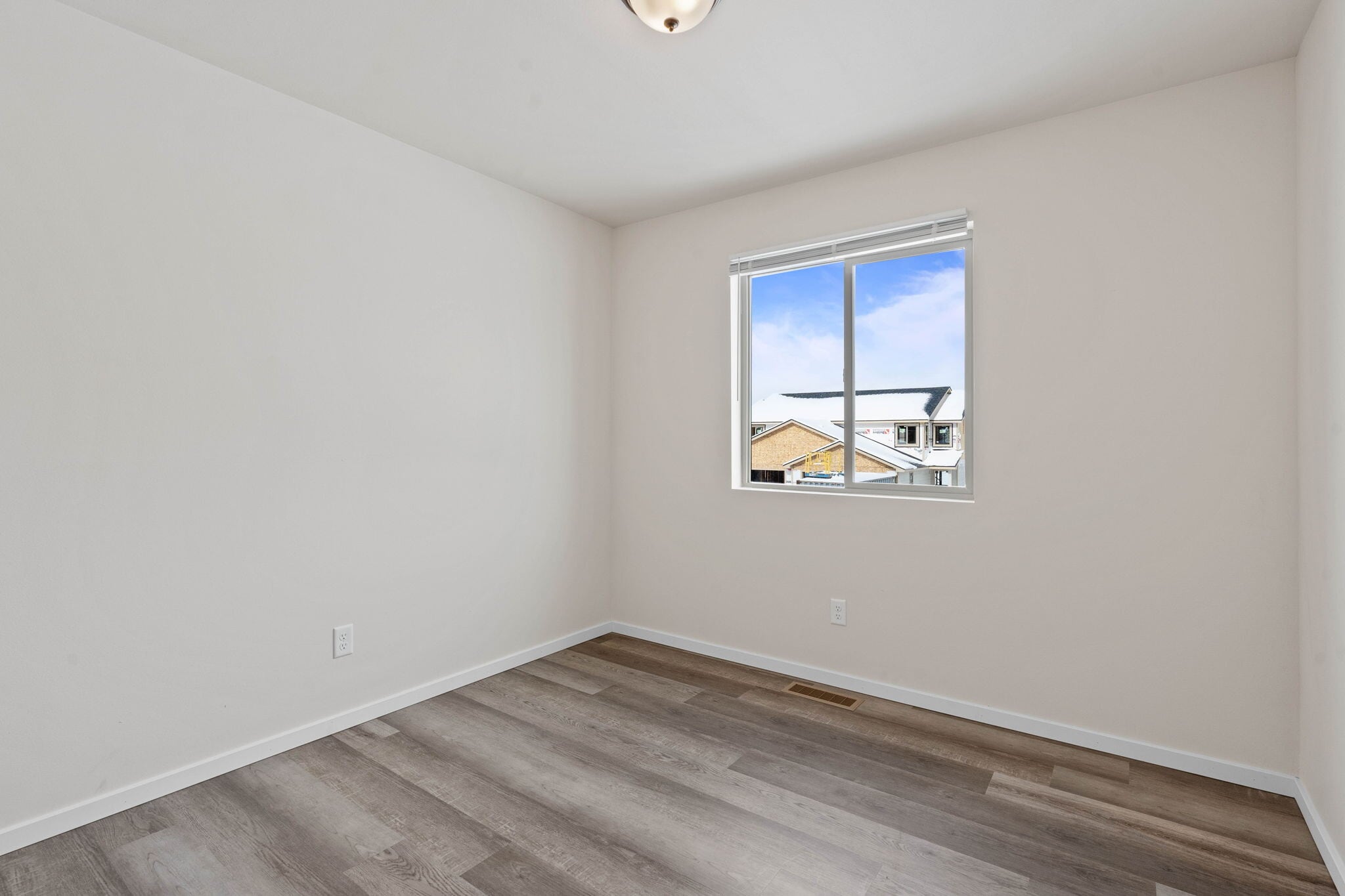 bedroom 2 - 9109 W Winona Rd