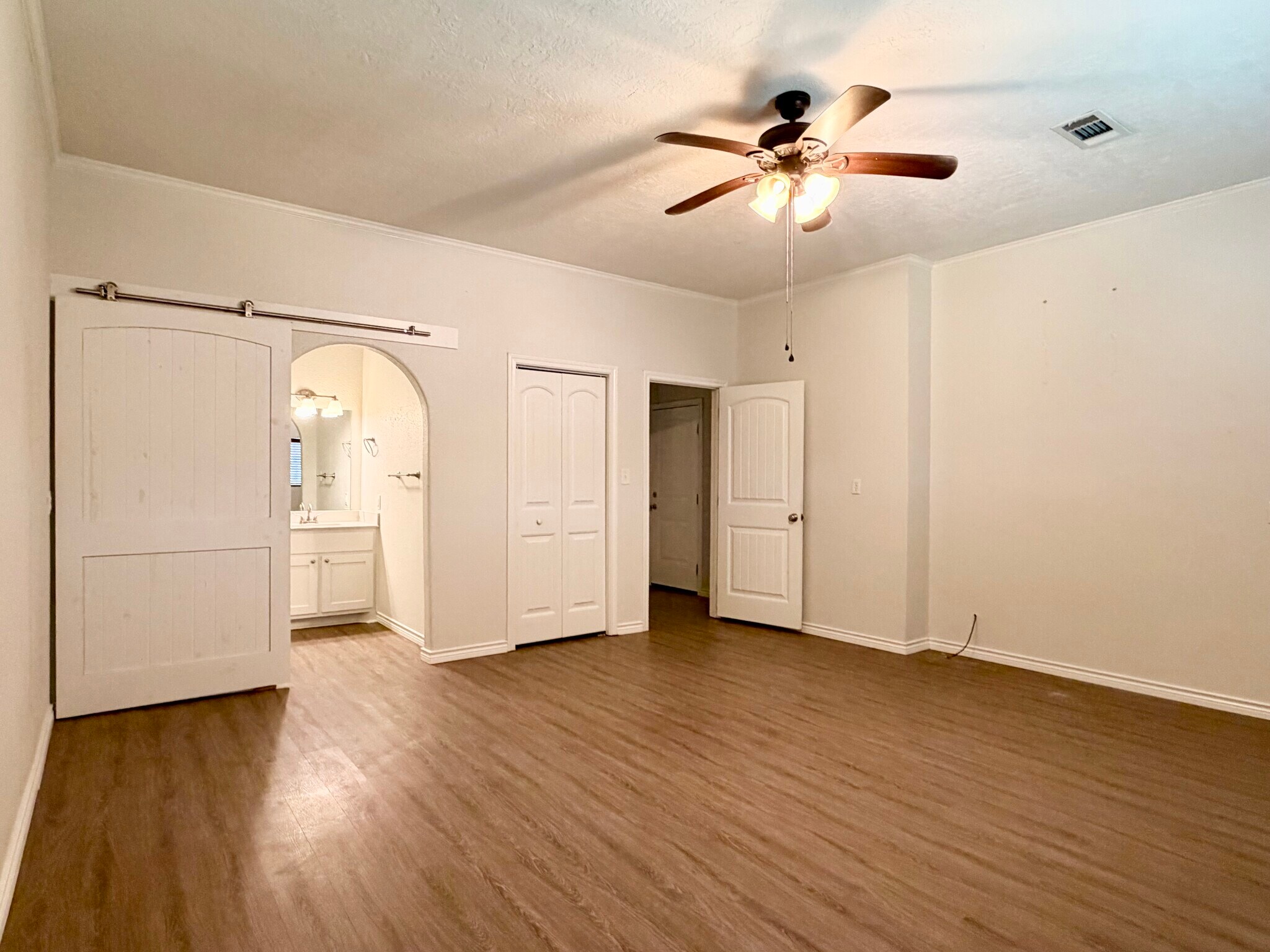 Building Photo - 6498 Verde St